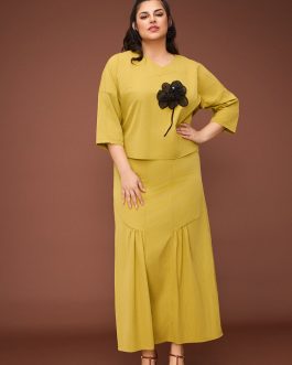 Μουσταρδί Σύνολο με 3D Λουλούδι